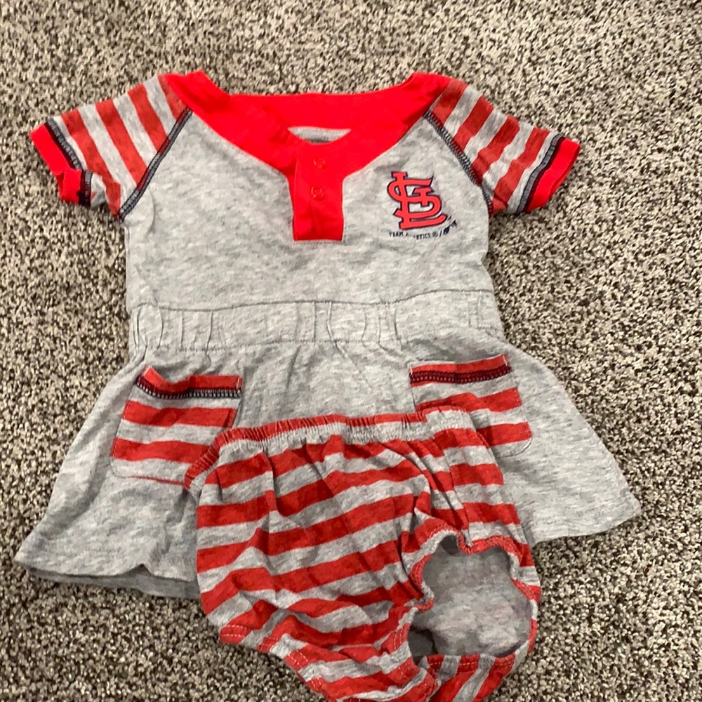 COPY - St. Louis Cardinals dress size 12 month, never worn